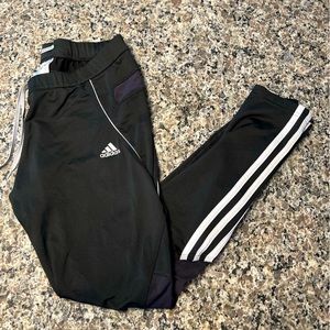 Response Adidas Leggings